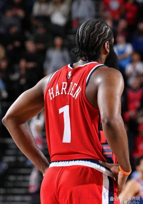 哈登关键时刻连突带罚得到4分,快船领先2分比赛剩余36.9秒 哈登关键时刻连突带罚得到4分,快船领先2分比赛剩余36.9秒